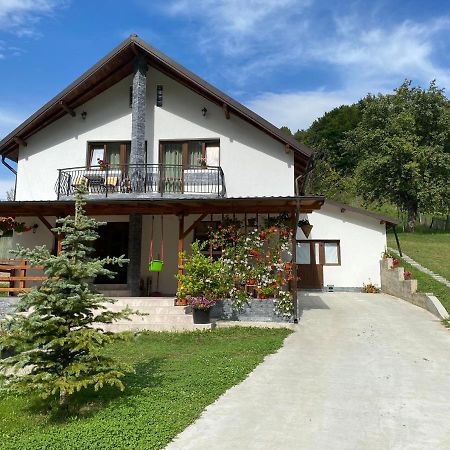 Casa Alex Hotel Curtea de Argeş Eksteriør billede