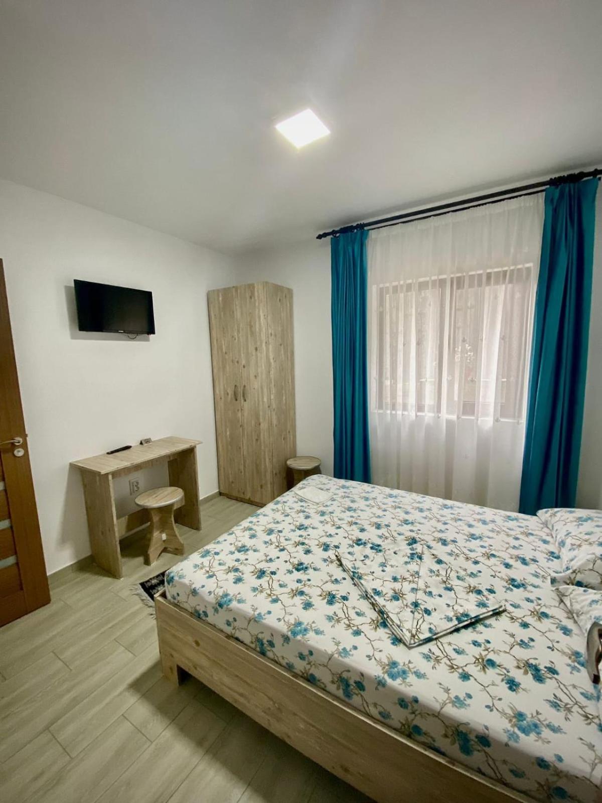 Casa Alex Hotel Curtea de Argeş Eksteriør billede