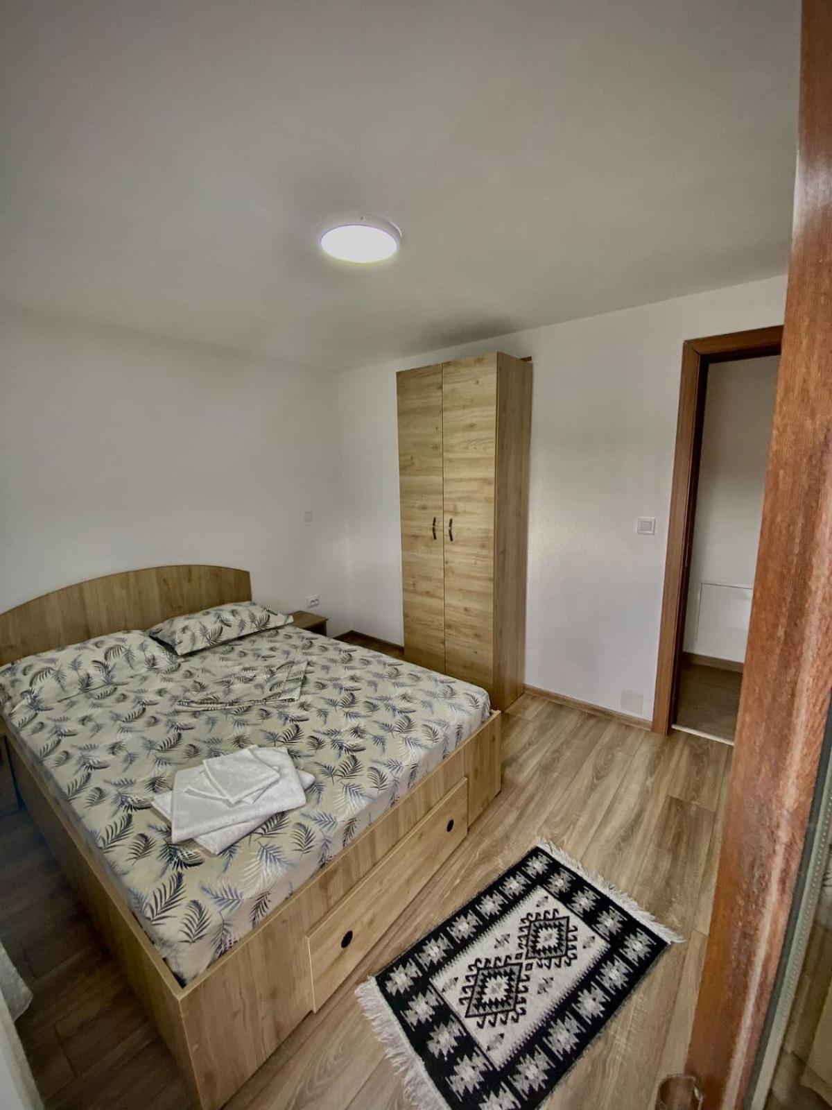 Casa Alex Hotel Curtea de Argeş Eksteriør billede