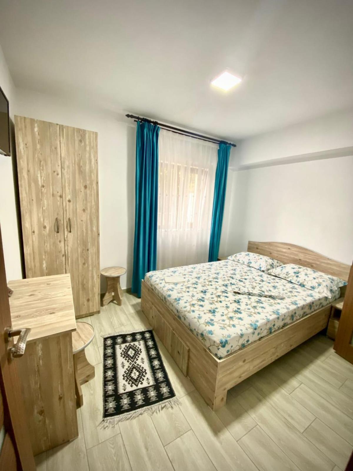 Casa Alex Hotel Curtea de Argeş Eksteriør billede